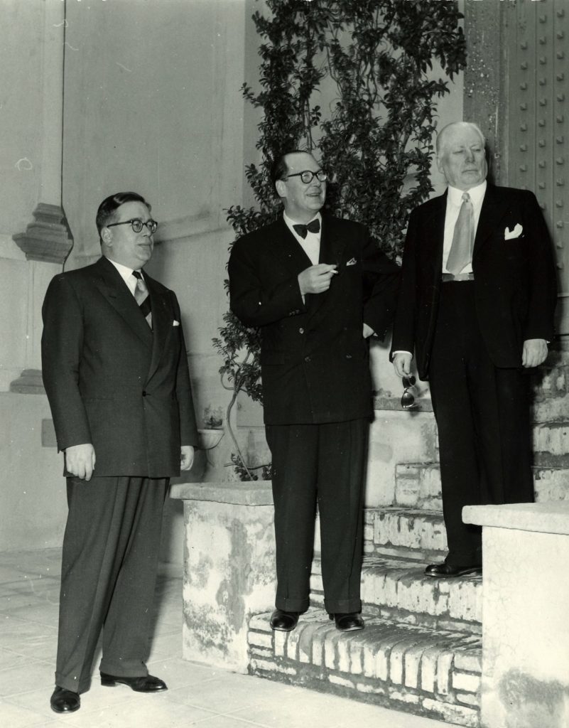 Torsten Steinby, K.A. Fagerholm och Amos Anderson i Villa Lante.