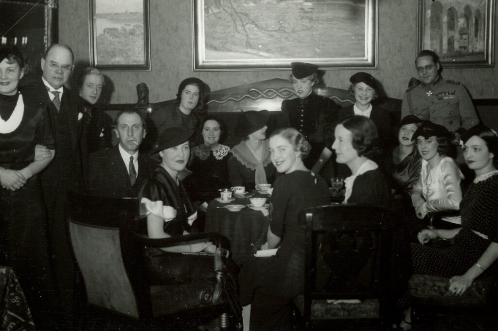 Sateenkaarihistoriallinen opastus